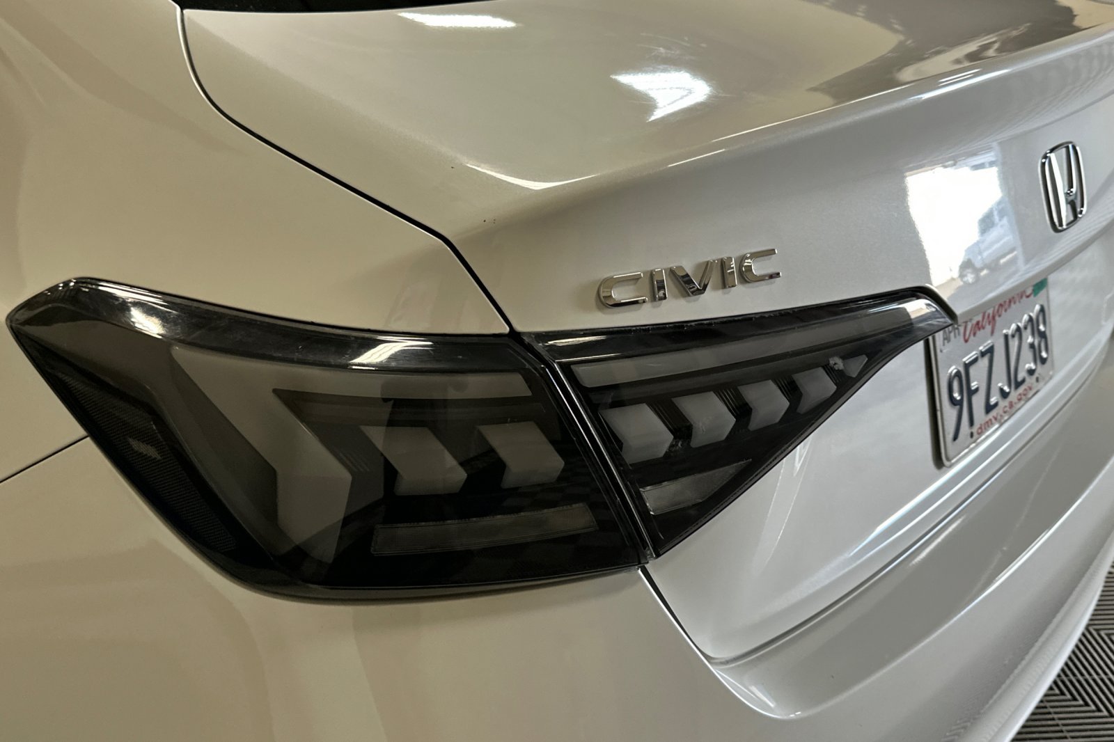 Used 2023 Honda Civic EX image 43