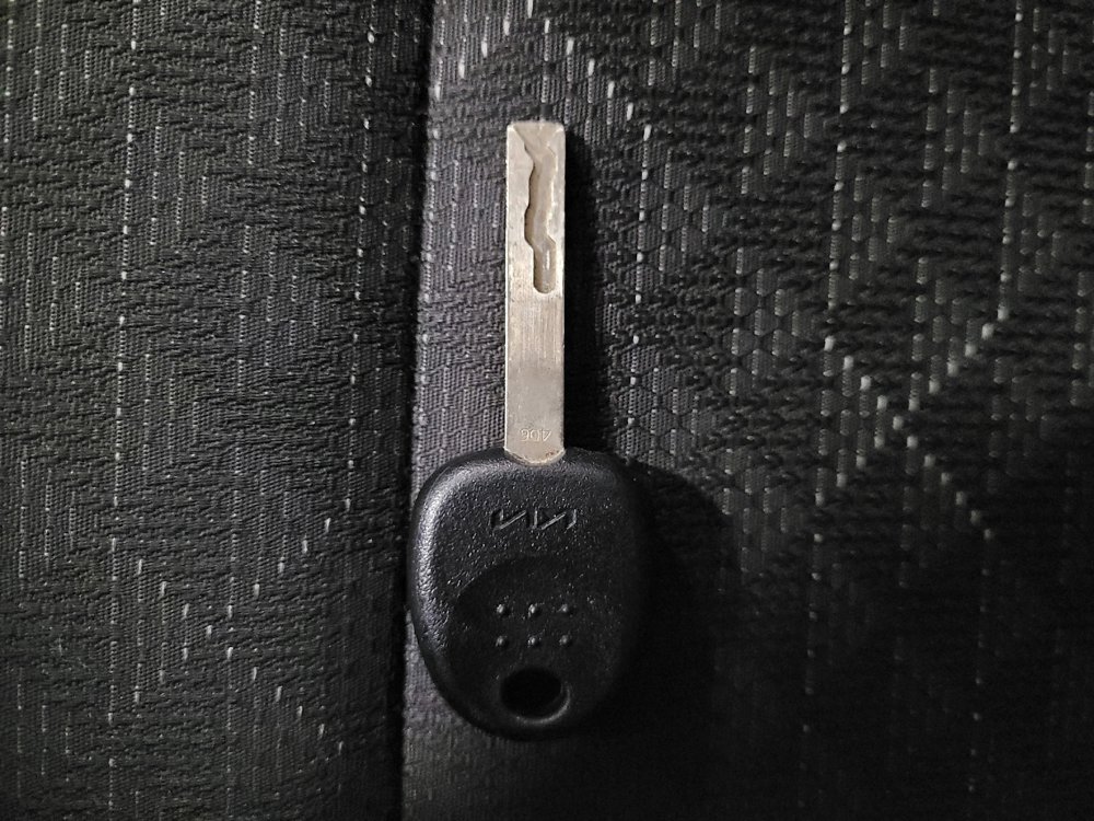Used 2023 Kia Rio LX FWD image 32