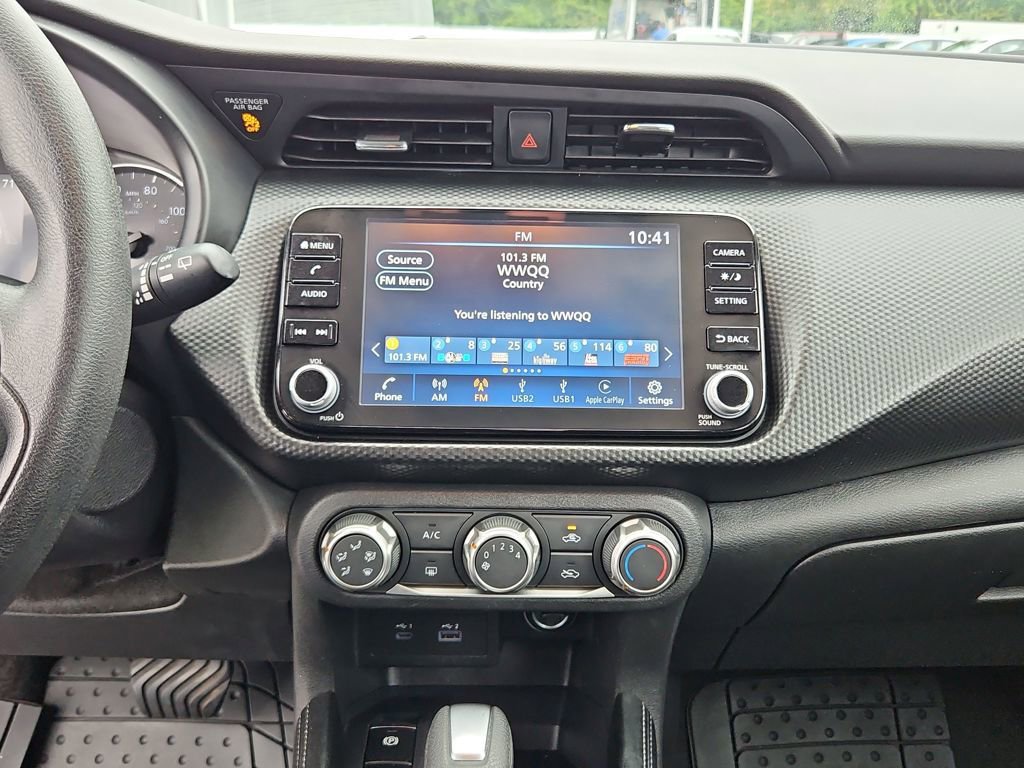 Used 2024 Nissan Kicks SV image 15
