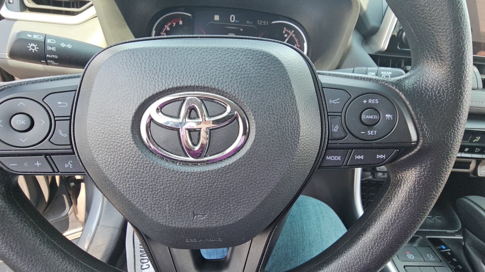 Certified 2025 Toyota RAV4 XLE AWD/4WD image 12