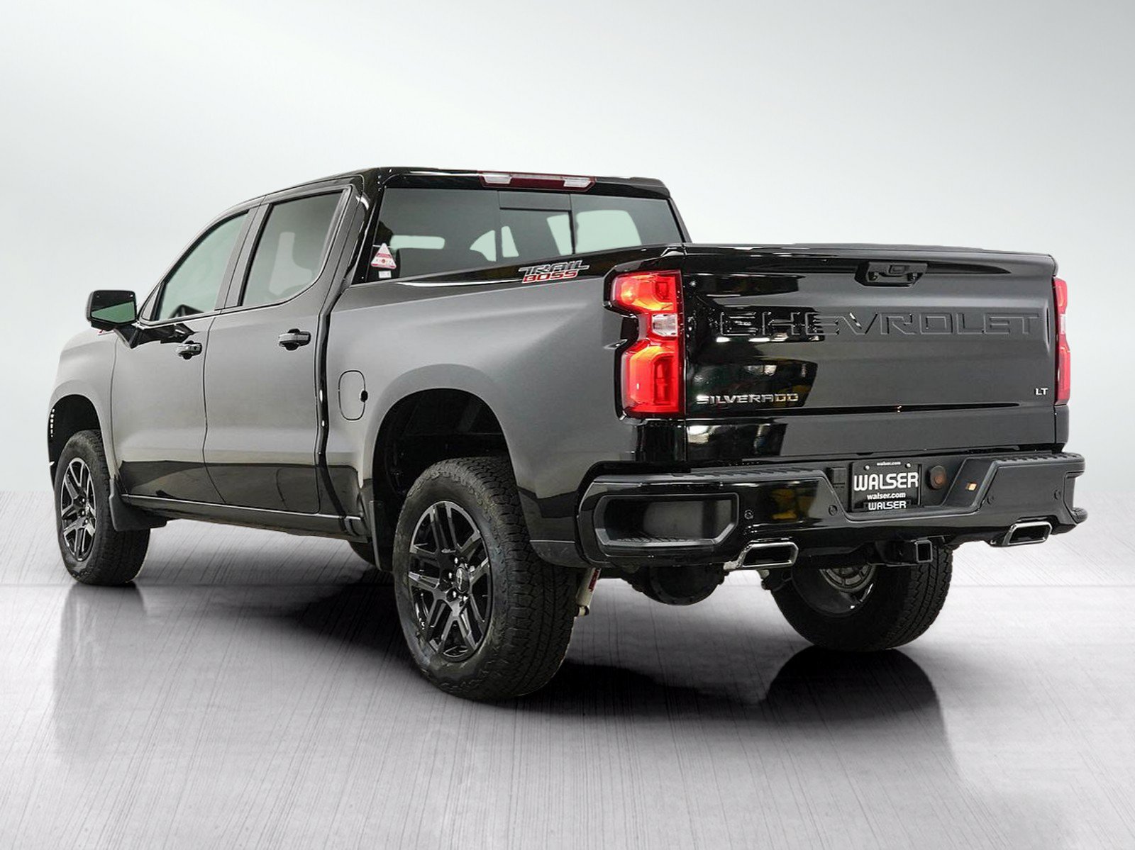 Used 2026 Chevrolet Silverado 1500 LT Trail Boss w/ Safety Package AWD/4WD image 5