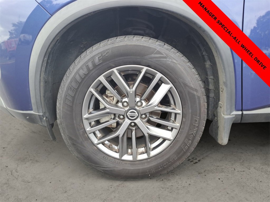 Used 2021 Nissan Rogue S image 14