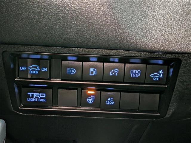 Used 2023 Toyota Sequoia TRD Pro AWD/4WD image 17