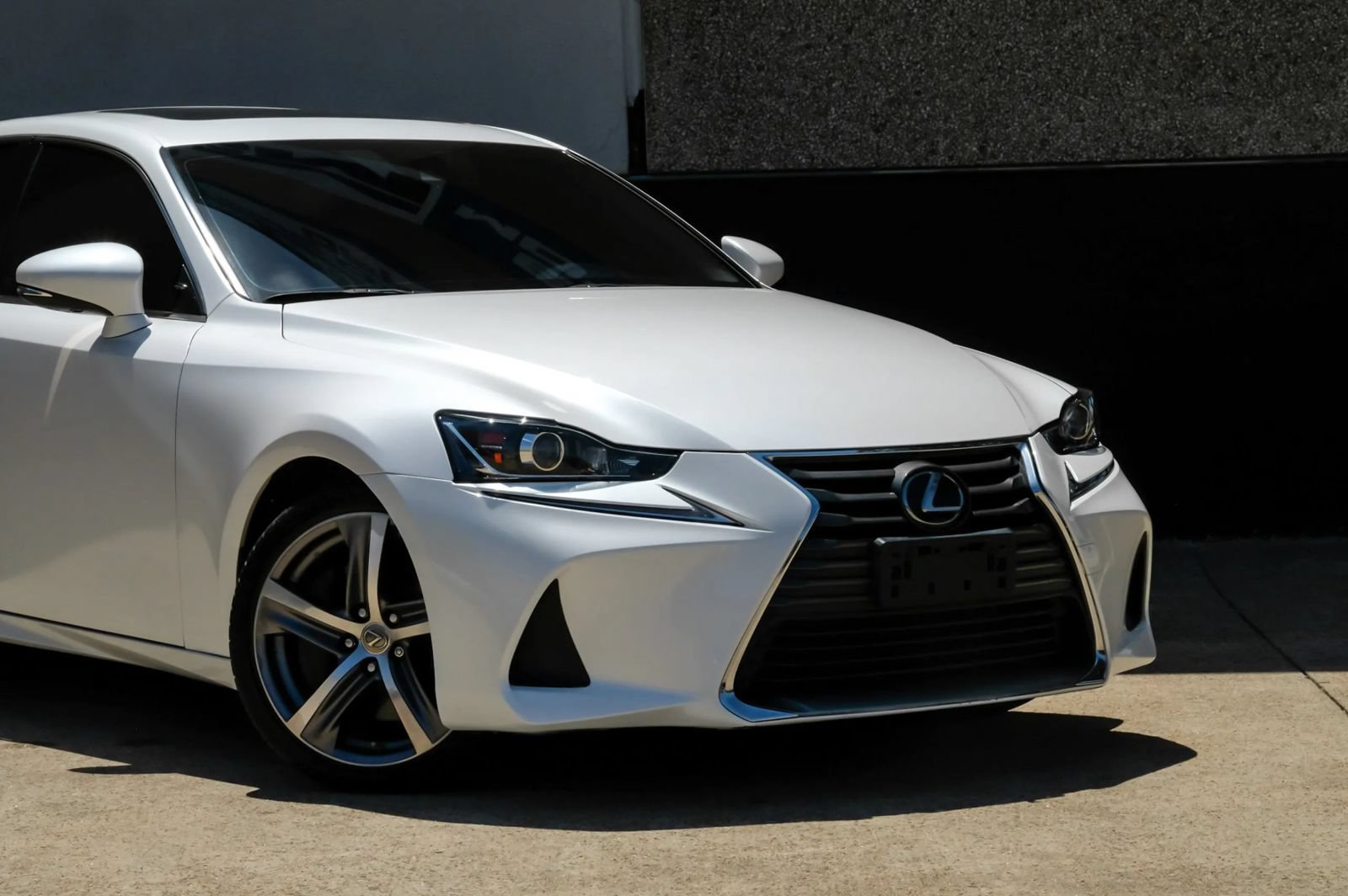 Used 2018 Lexus IS 300 AWD w/ Premium Package image 8