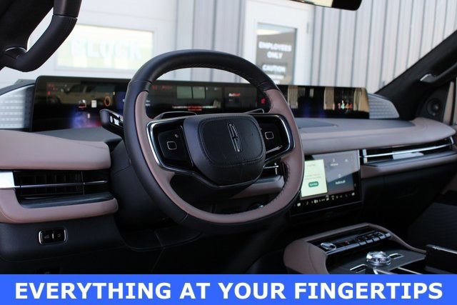 New 2026 Lincoln Navigator Black Label image 32