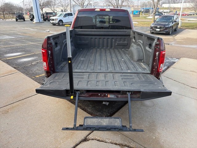 Used 2015 Ford F150 Lariat w/ Trailer Tow Package image 30