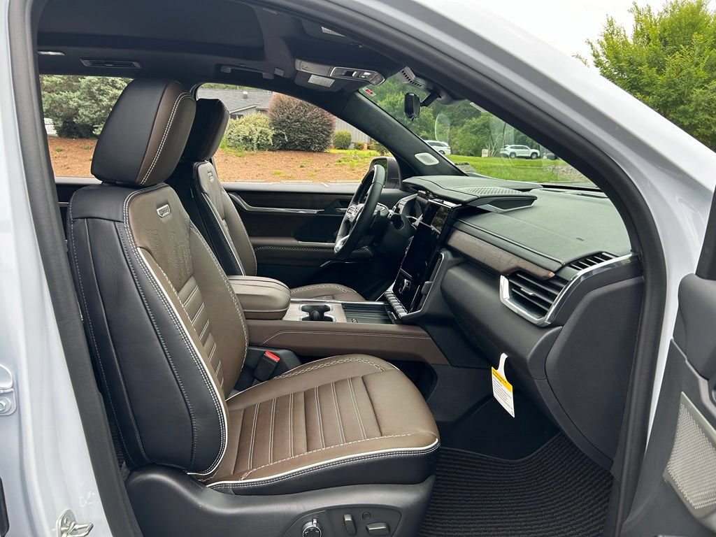 New 2026 GMC Acadia Denali Ultimate FWD image 53