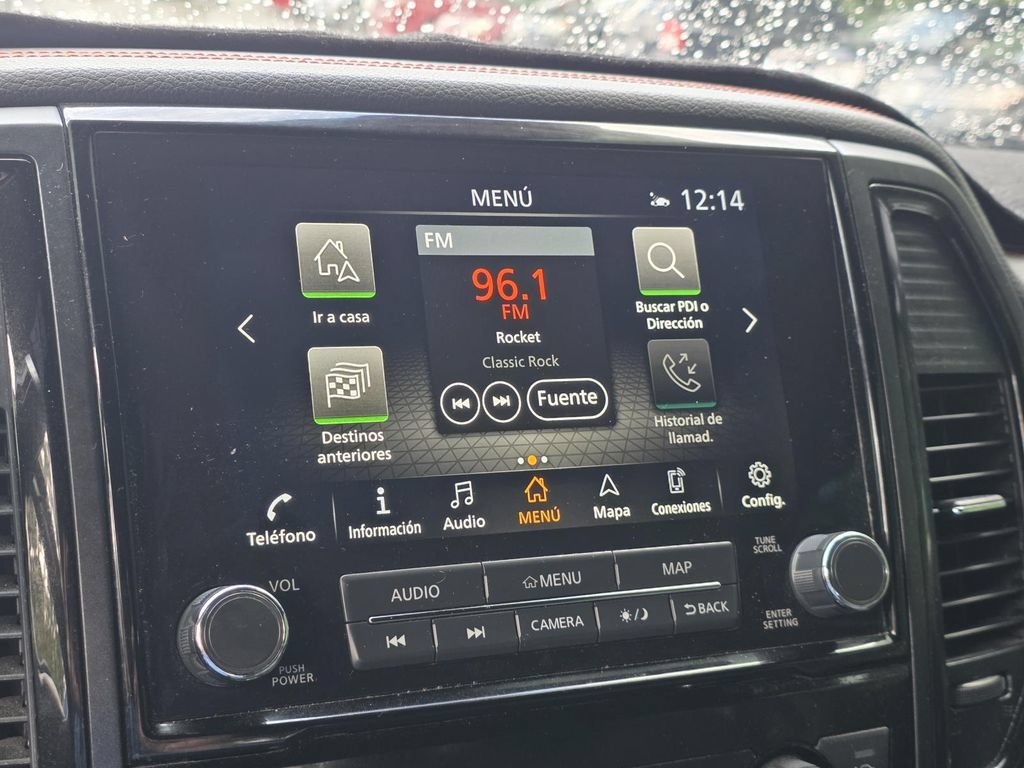 Used 2021 Nissan Titan PRO-4X w/ Pro-4x Convenience Package AWD/4WD image 15