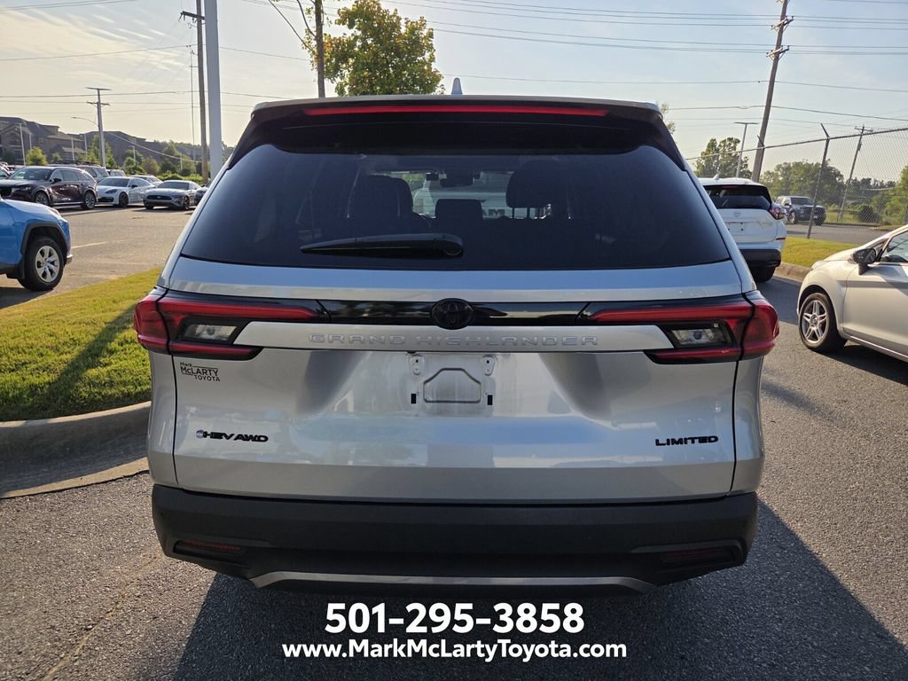 Certified 2024 Toyota Grand Highlander AWD Hybrid image 9