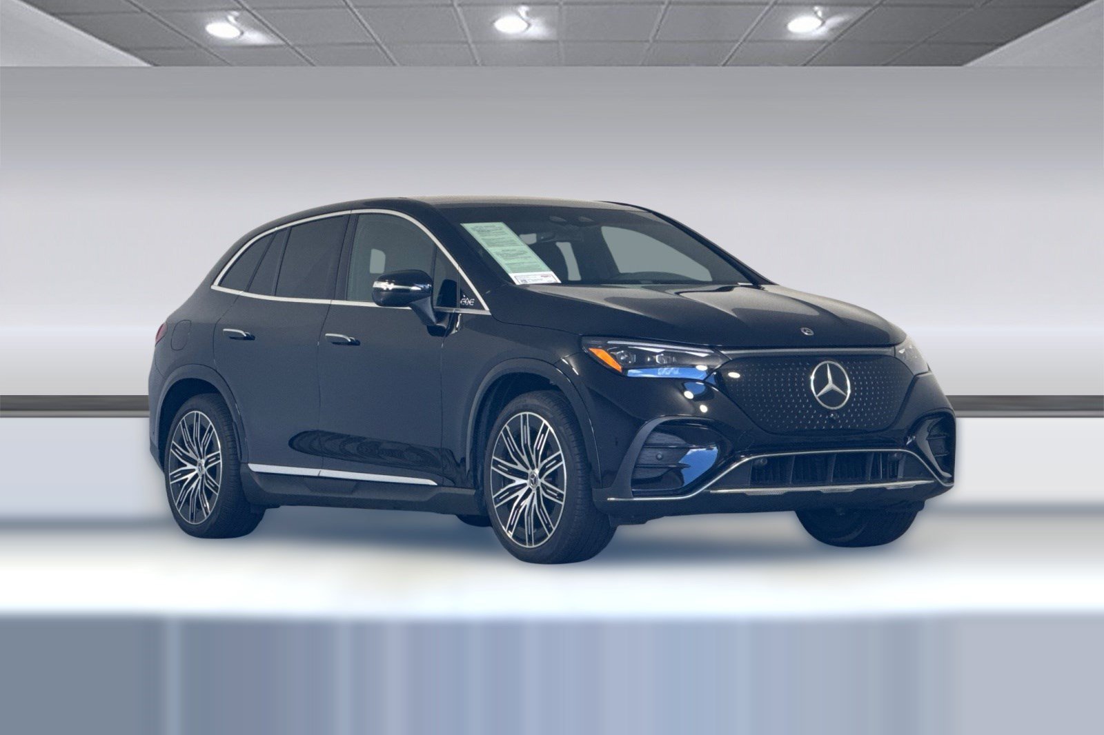 Used 2026 Mercedes-Benz EQE 320+ SUV image 7