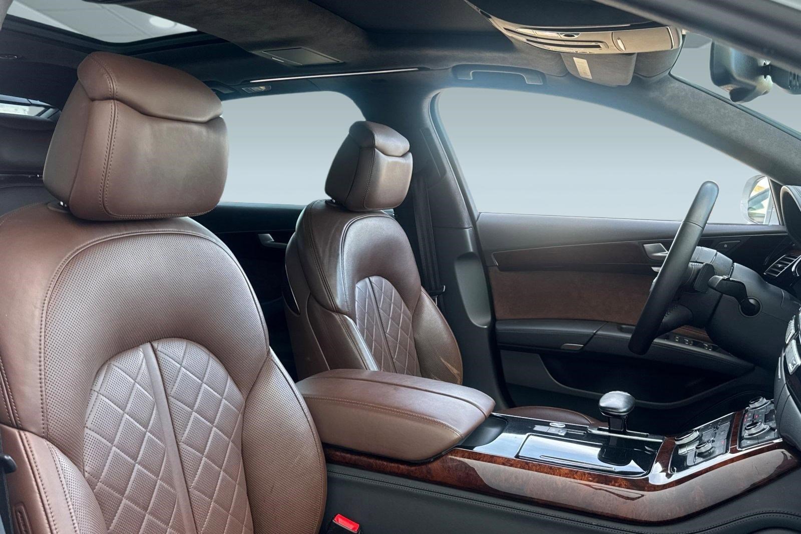 Used 2014 Audi A8 L 3.0T w/ Luxury Package image 32