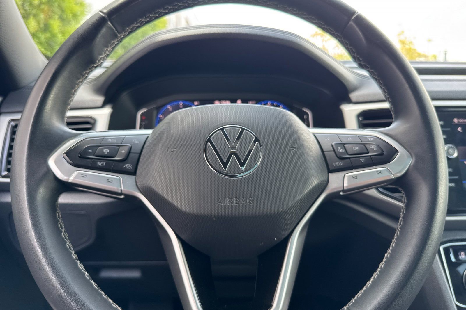 Used 2021 Volkswagen Atlas Cross Sport SEL image 24