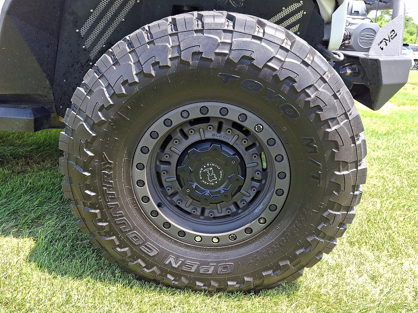 Used 2020 Jeep Gladiator Rubicon w/ Cold Weather Group image 8