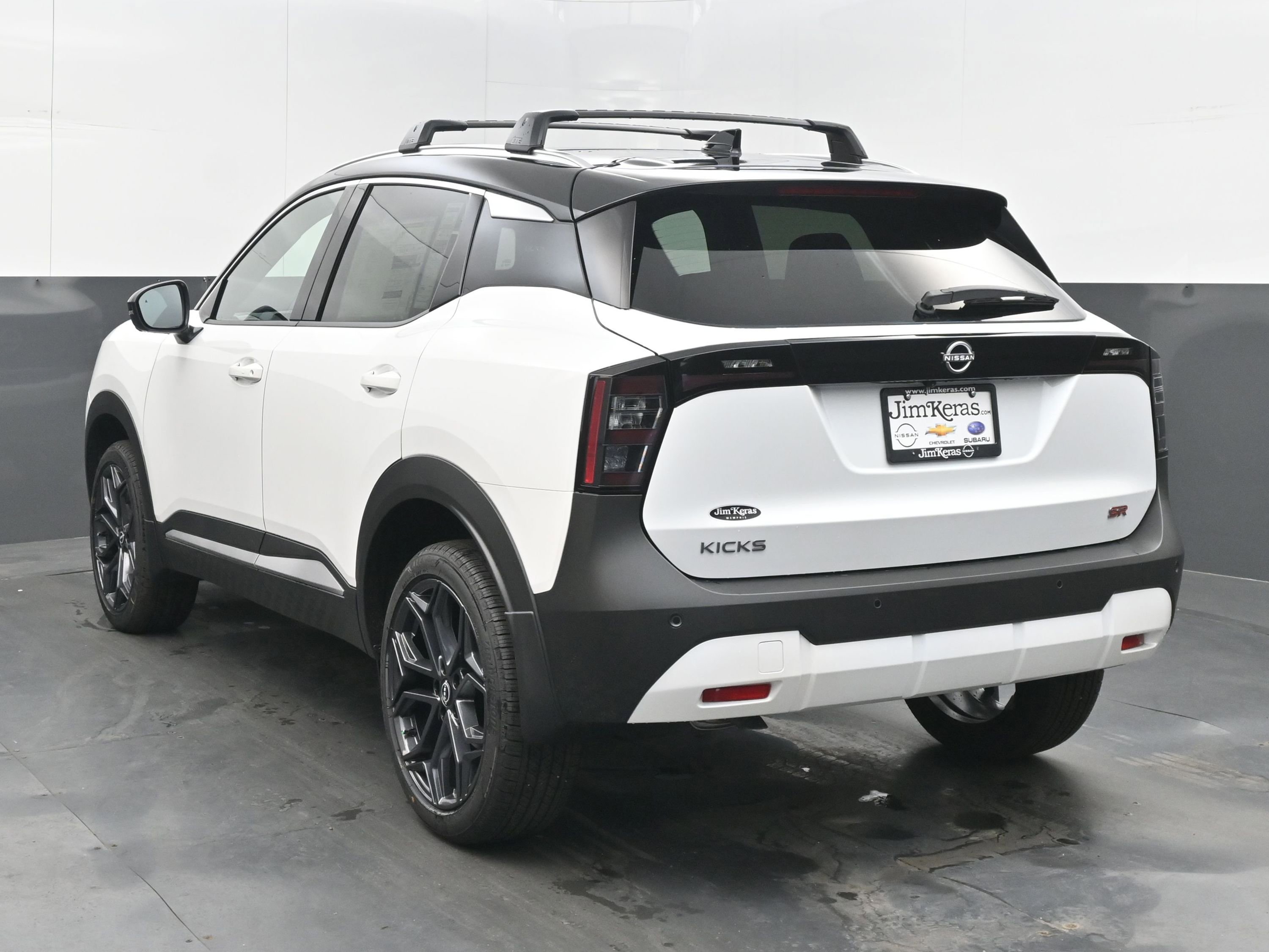 New 2026 Nissan Kicks SR image 6