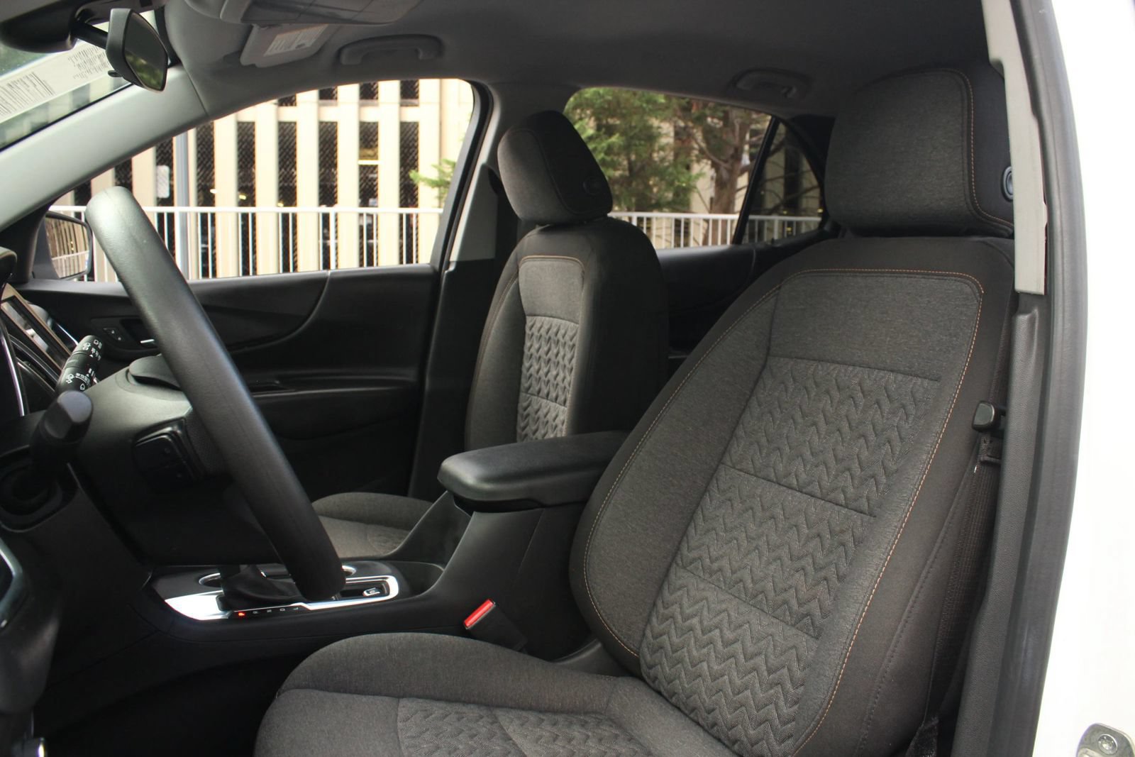 Used 2022 Chevrolet Equinox LT FWD image 16