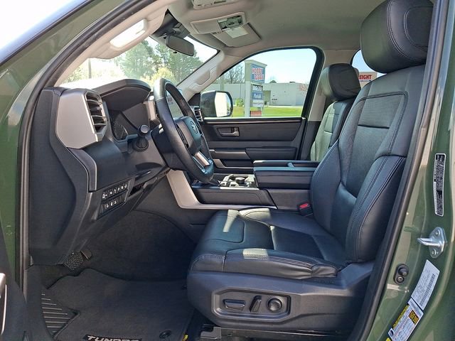 Used 2022 Toyota Tundra SR5 w/ SR5 Premium Package image 13