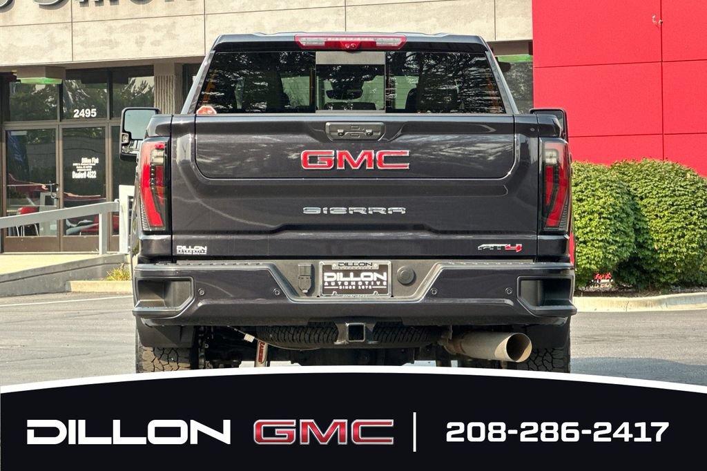 Used 2025 GMC Sierra 2500 AT4 w/ AT4 Premium Plus Package AWD/4WD image 5