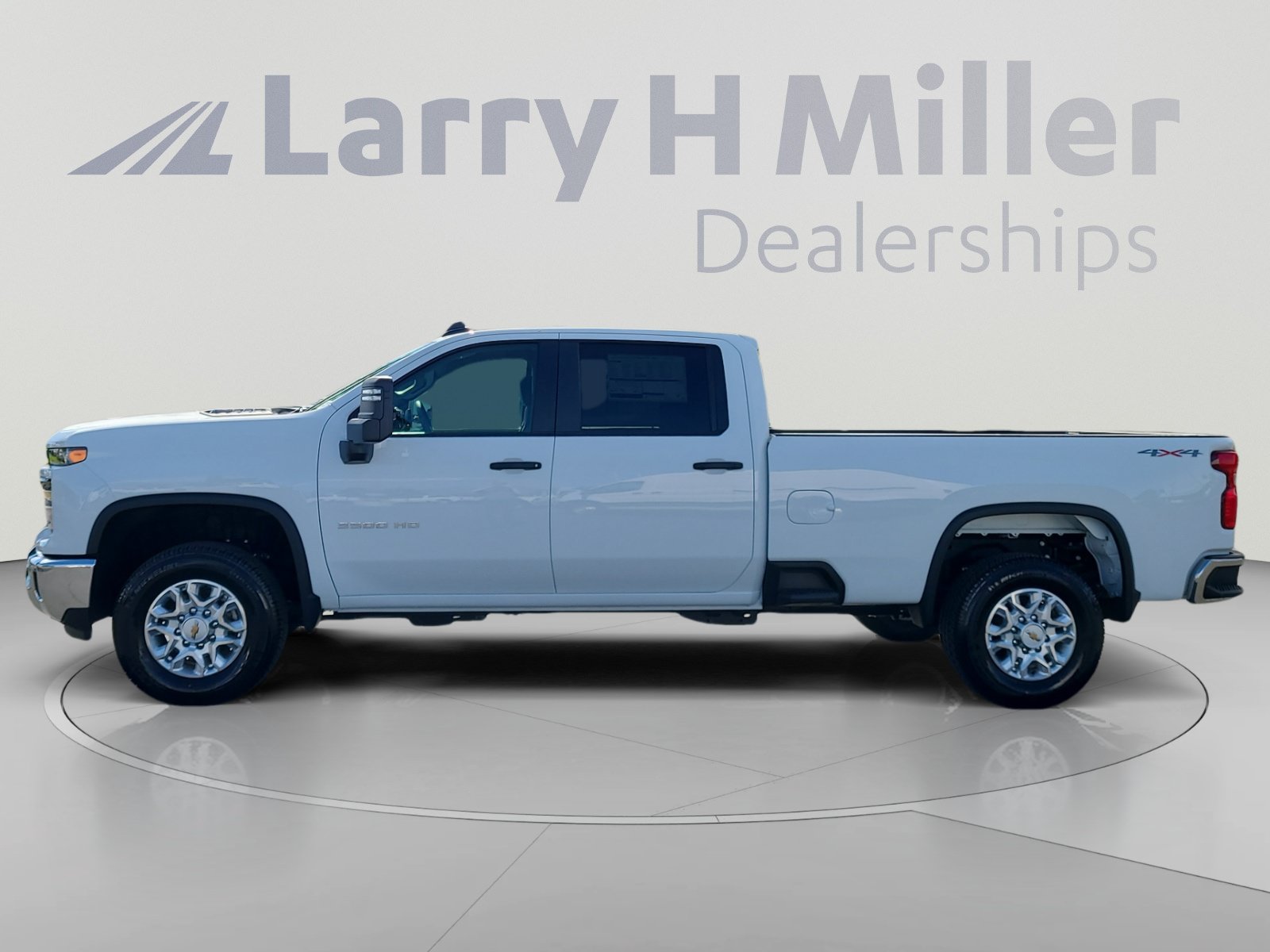 New 2026 Chevrolet Silverado 3500 W/T w/ WT/CX Safety Package AWD/4WD image 2