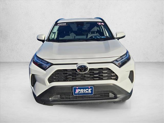 Used 2024 Toyota RAV4 XLE image 2