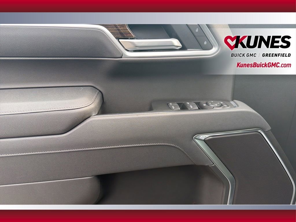 New 2026 GMC Sierra 1500 Elevation image 25