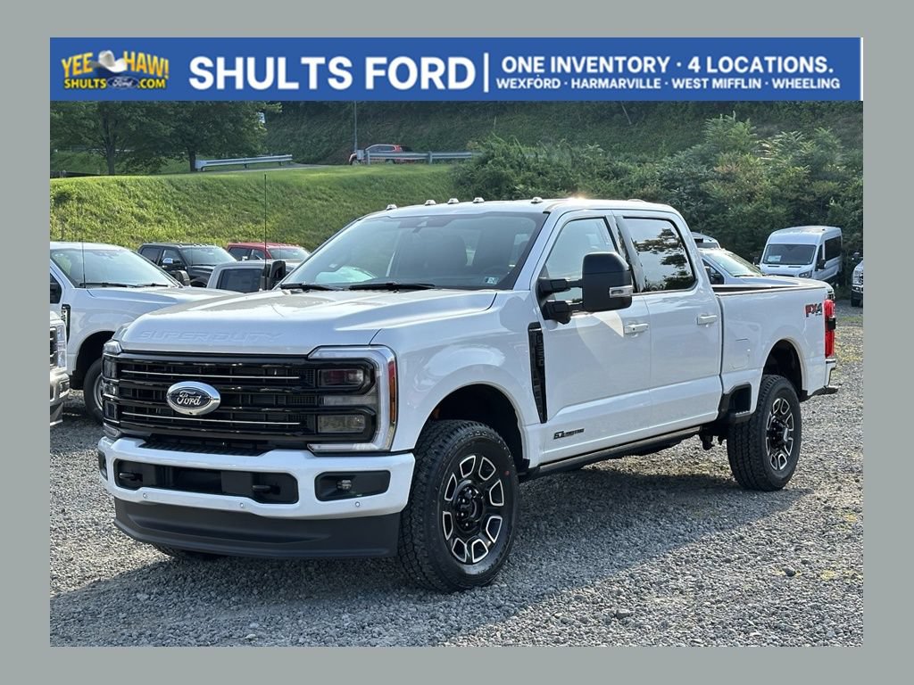 New 2026 Ford F350 Platinum w/ FX4 Off-Road Package
