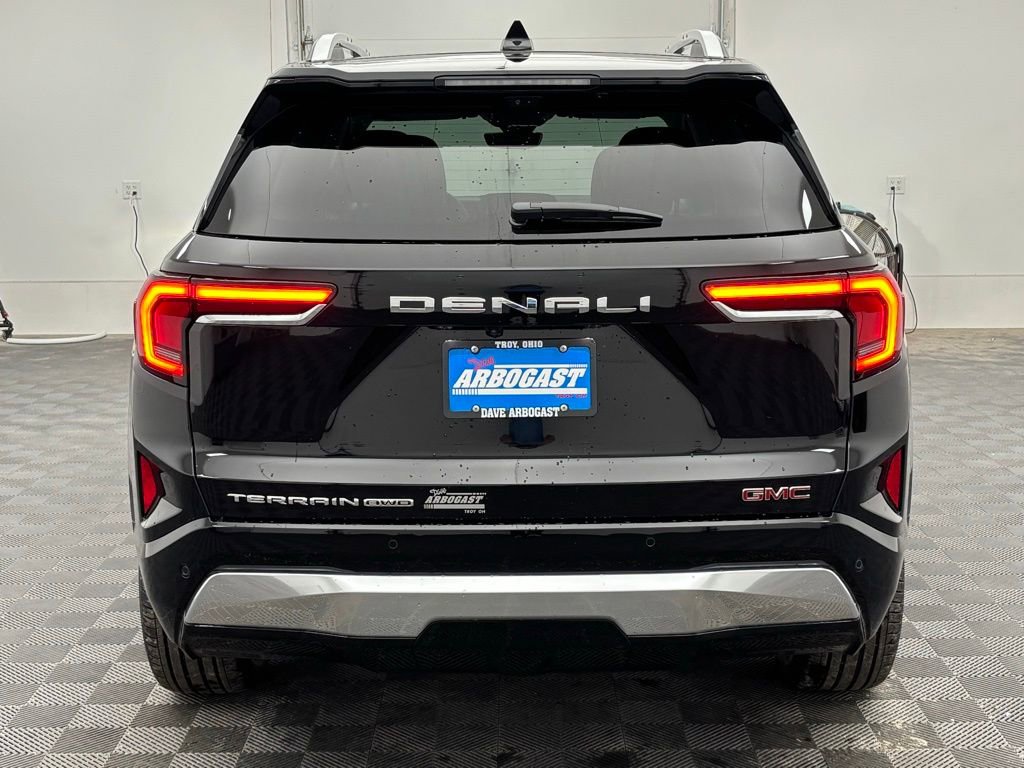 New 2026 GMC Terrain Denali w/ LPO, Floor Liner Package image 9