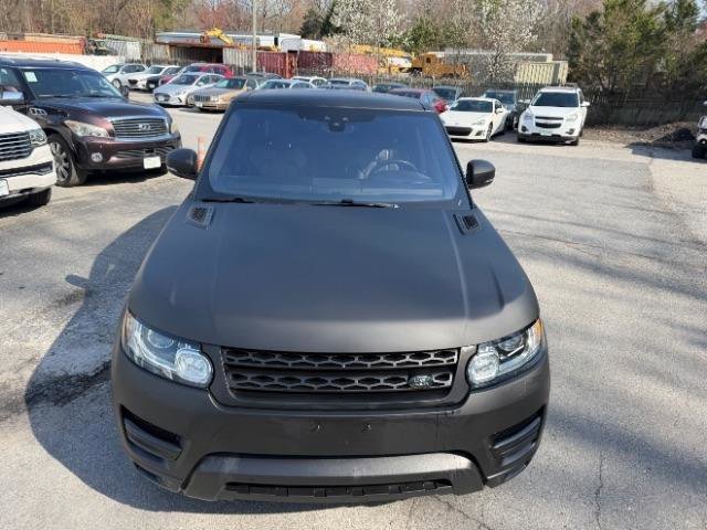 Used 2017 Land Rover Range Rover Sport SE AWD/4WD image 9