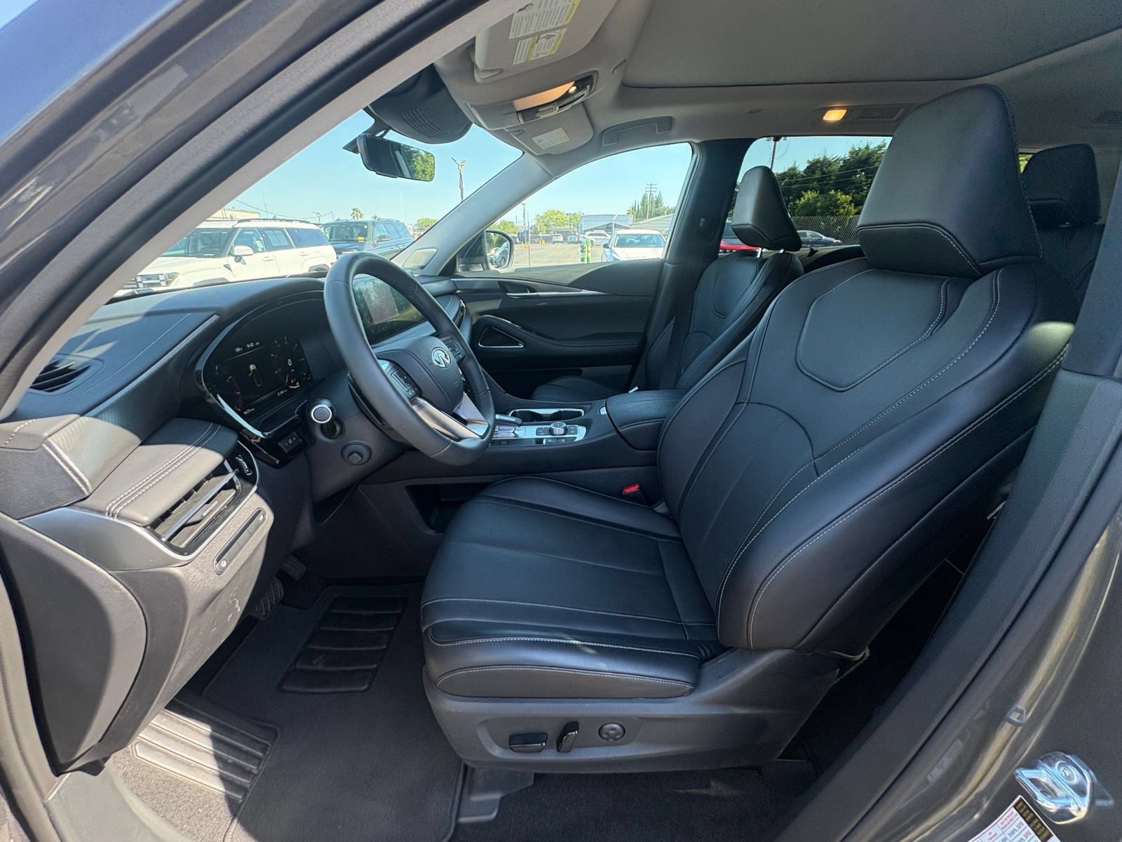 Used 2026 INFINITI QX60 Luxe AWD/4WD image 30