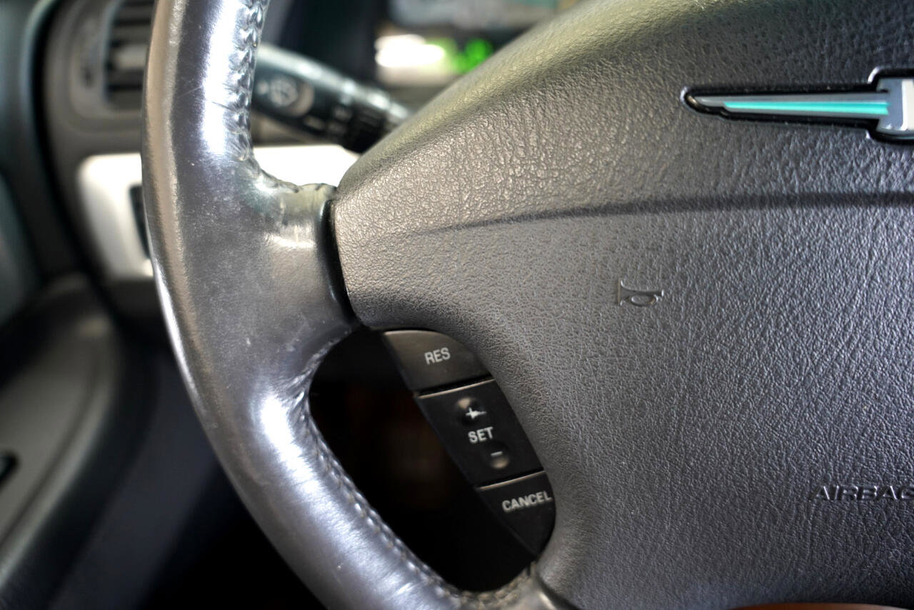 Used 2002 Ford Thunderbird image 13