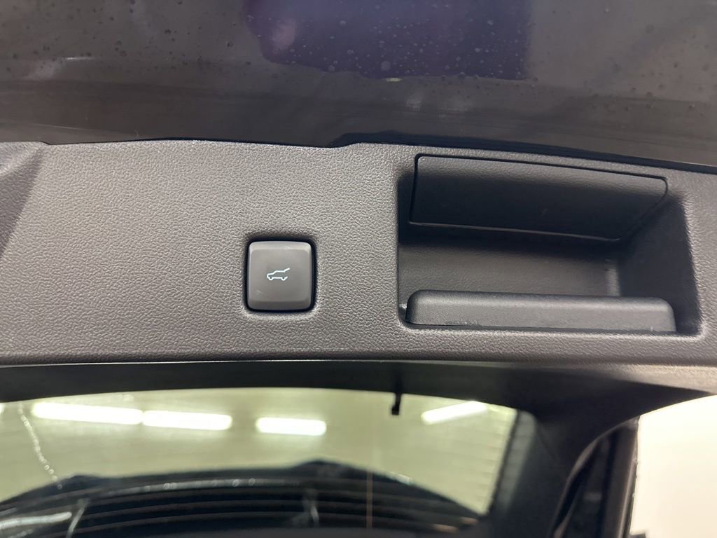 New 2026 Ford Escape ST-Line w/ Cold Weather Package AWD/4WD image 24