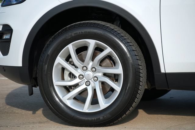 Used 2016 Land Rover Discovery Sport HSE AWD/4WD image 39