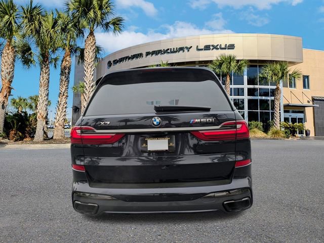 Used 2021 BMW X7 M50i image 6