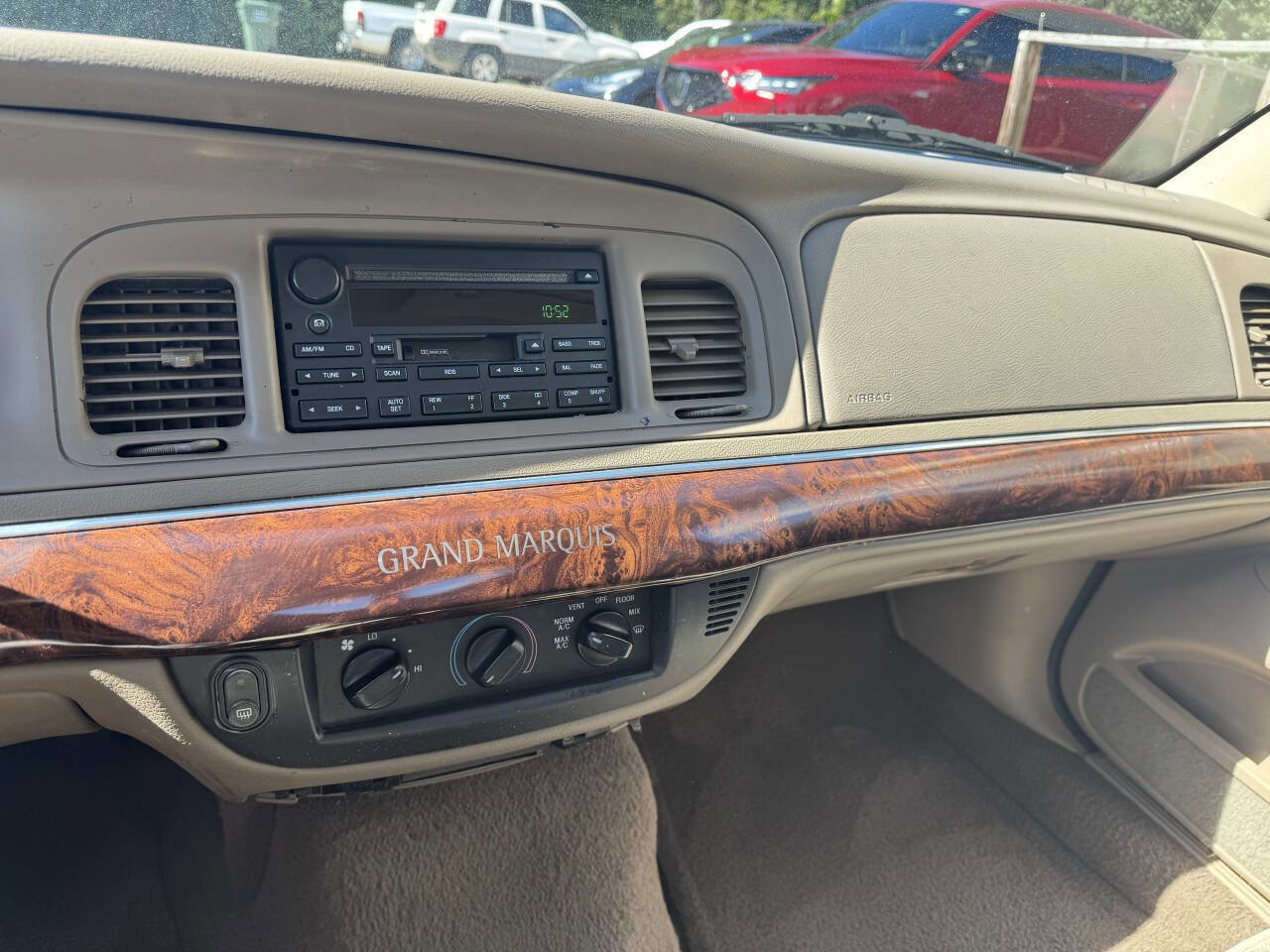 Used 2004 Mercury Grand Marquis GS image 19