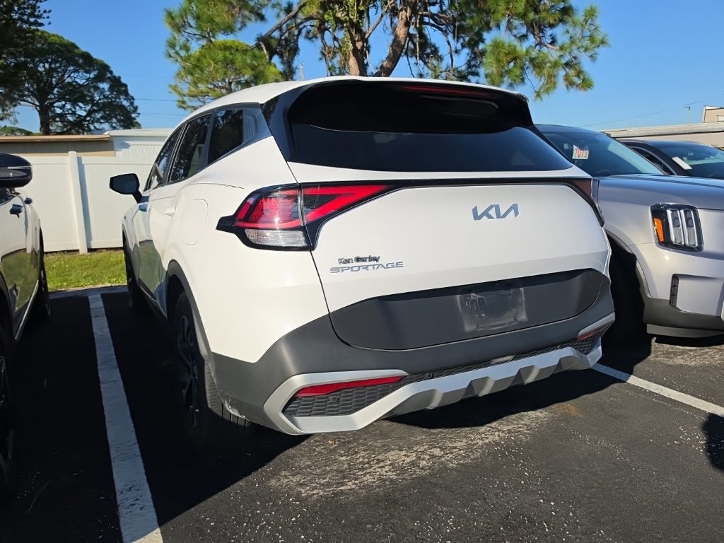 Certified 2024 Kia Sportage EX FWD image 14