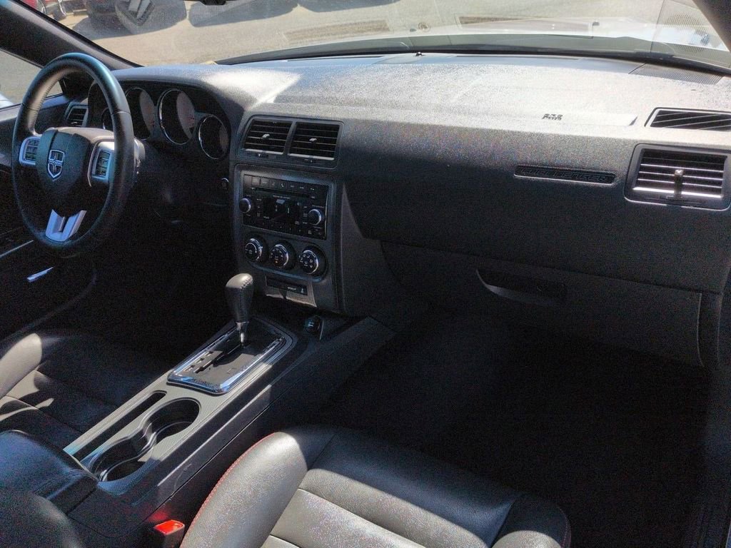 Used 2013 Dodge Challenger R/T w/ Electronics Convenience Group RWD image 27