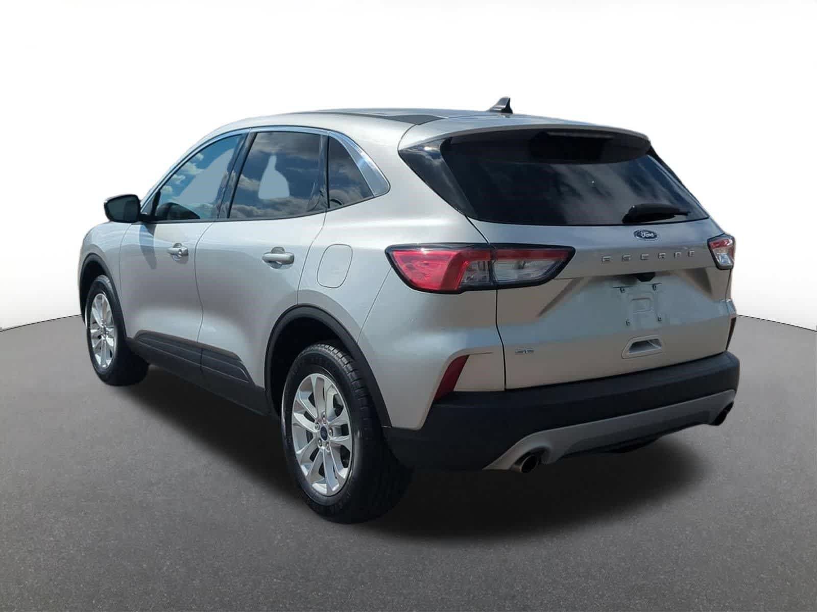 Used 2020 Ford Escape SE AWD/4WD image 4
