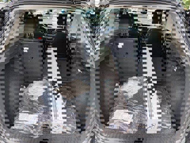 New 2024 Volkswagen Taos SE image 69