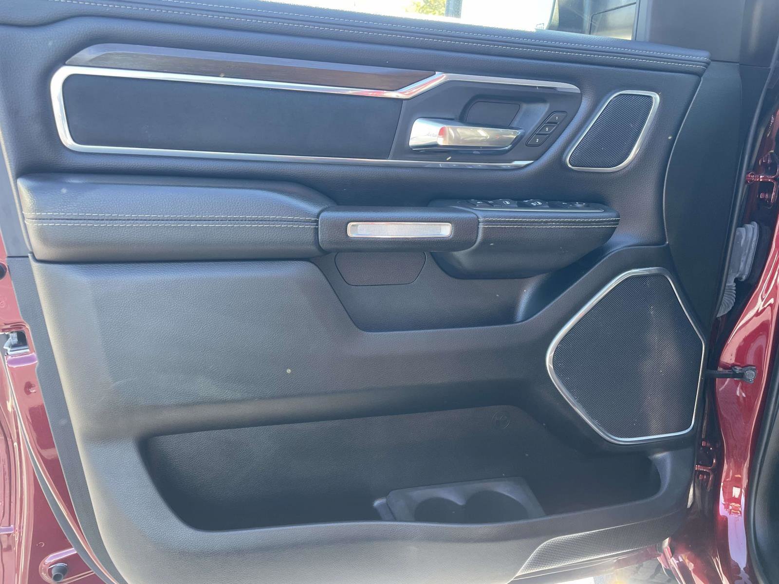 Used 2021 RAM 1500 Laramie AWD/4WD image 13