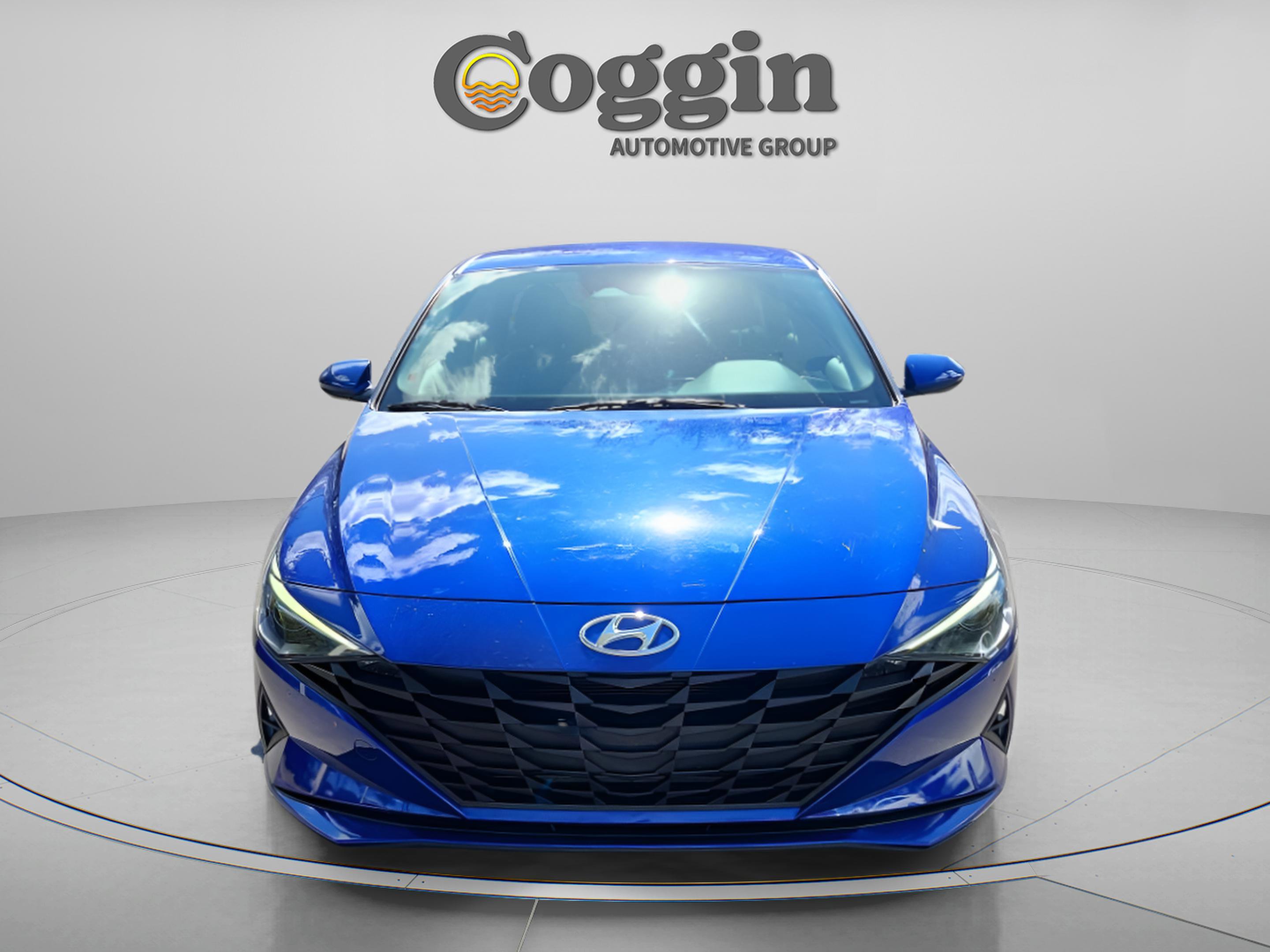 Certified 2023 Hyundai Elantra SEL image 8