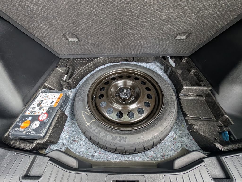 Used 2025 Ford Escape ST-Line Select image 39