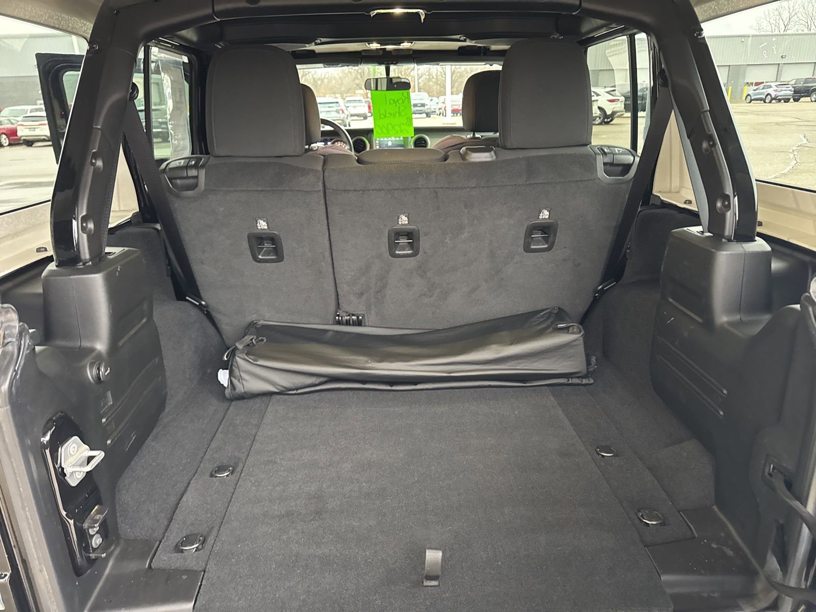 Used 2022 Jeep Wrangler Unlimited Sport image 32