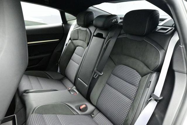Certified 2025 Porsche Taycan 4S AWD/4WD image 13