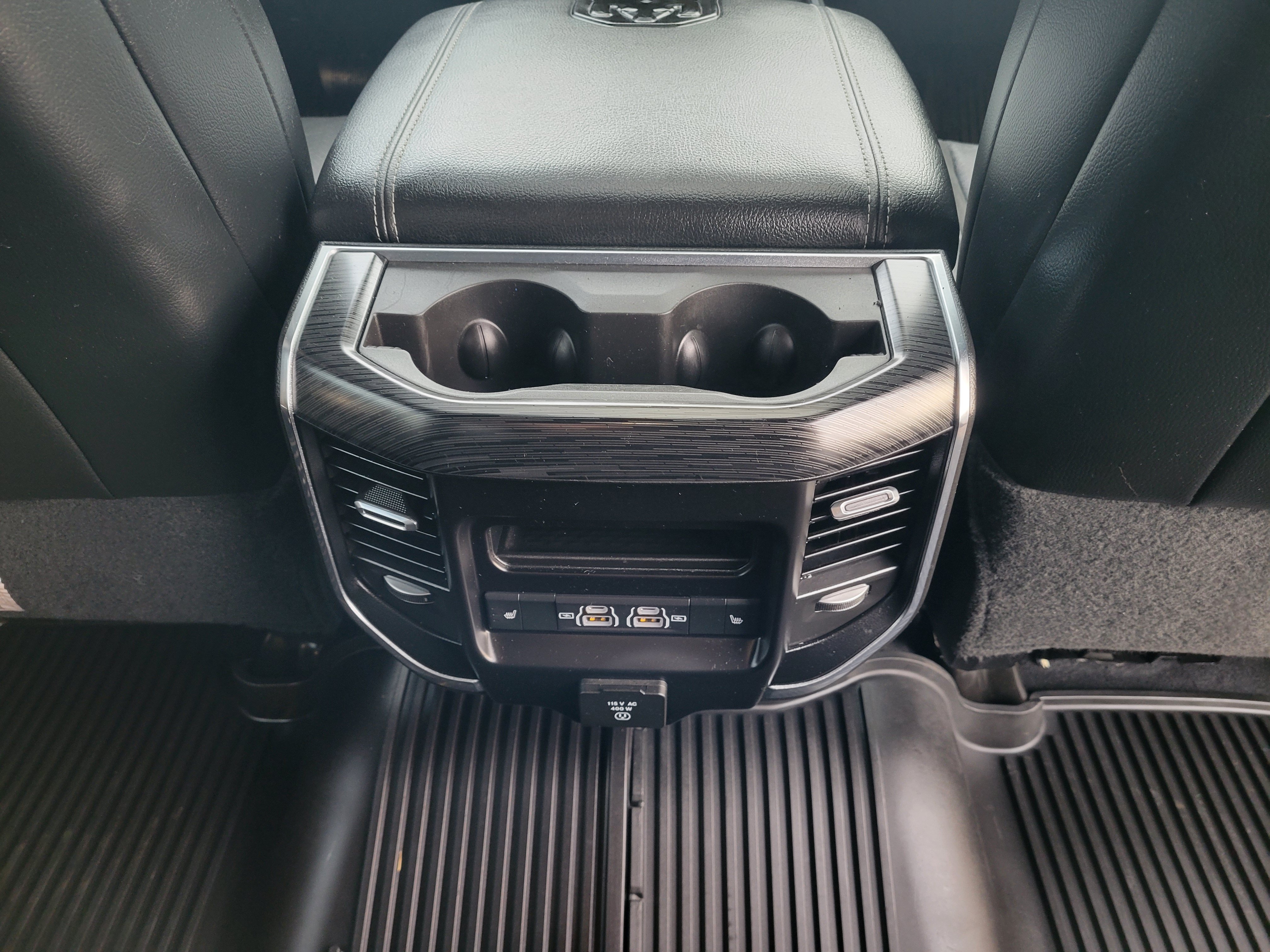 Used 2024 RAM 3500 Laramie w/ Night Edition AWD/4WD image 17