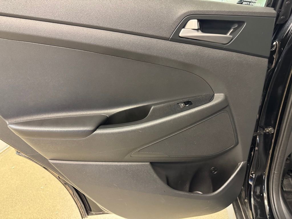Used 2018 Hyundai Tucson Sport AWD/4WD image 14
