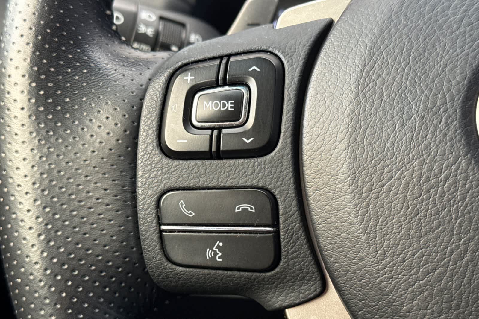 Used 2019 Lexus NX 300 F Sport w/ F Sport Premium Package FWD image 27