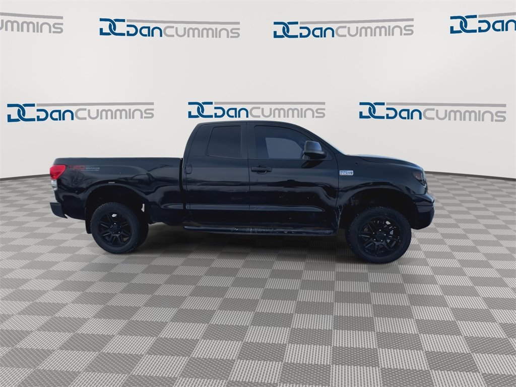 Used 2009 Toyota Tundra 4x4 Double Cab image 2