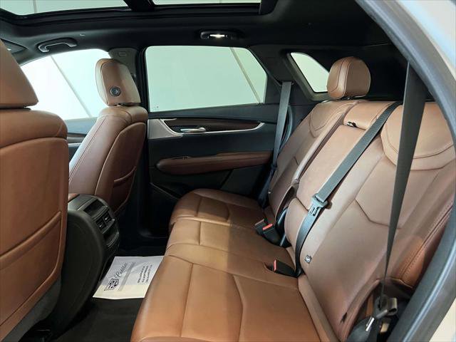 Used 2023 Cadillac XT5 Premium Luxury AWD/4WD image 15