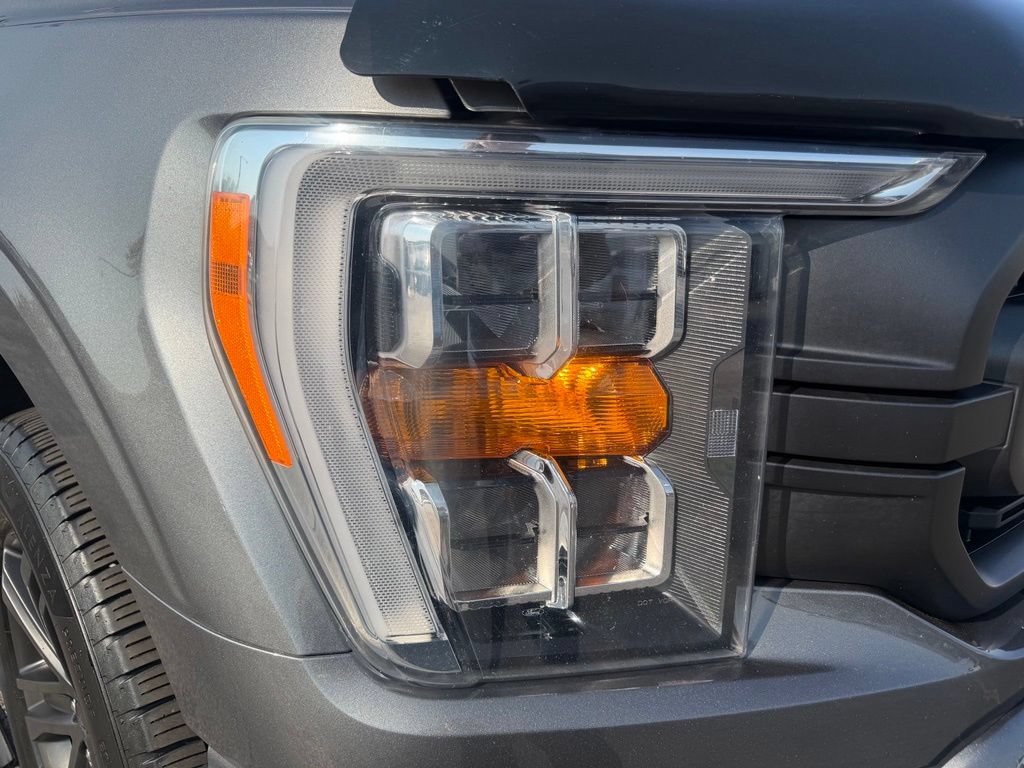 Used 2022 Ford F150 XLT w/ Equipment Group 302A High AWD/4WD image 3