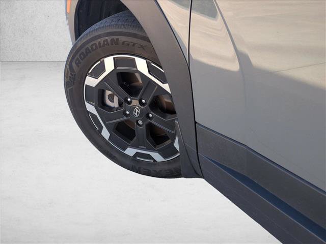 Used 2025 Hyundai Santa Fe SEL FWD image 10