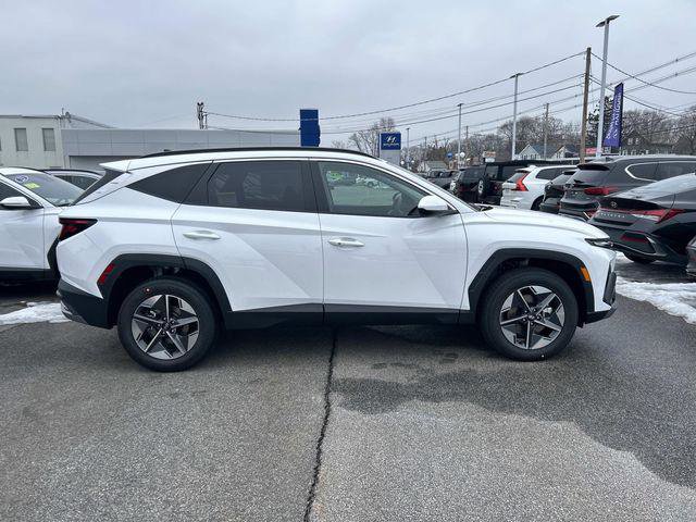 New 2026 Hyundai Tucson SEL image 2